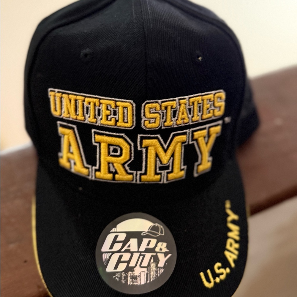 Cap & City Black and Gold U.S. Army Hat
